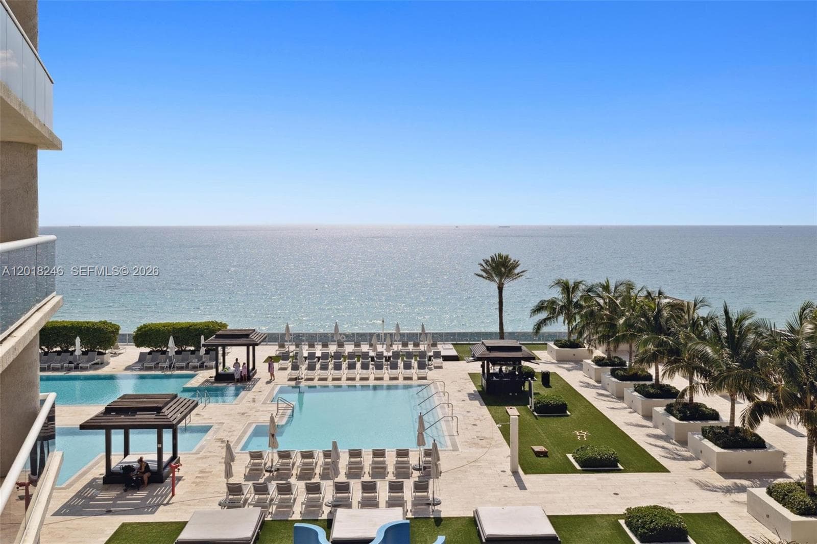 1800 S Ocean Dr # 1005, Hallandale Beach FL 33009