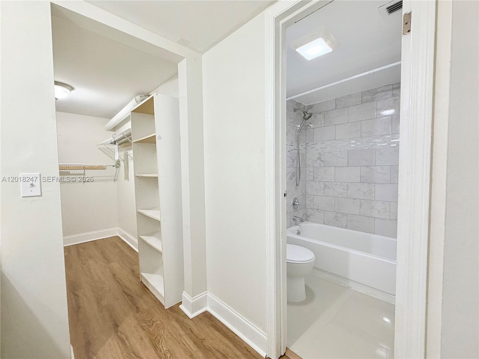 450 Commodore Dr # 214, Plantation FL 33325 photo 4