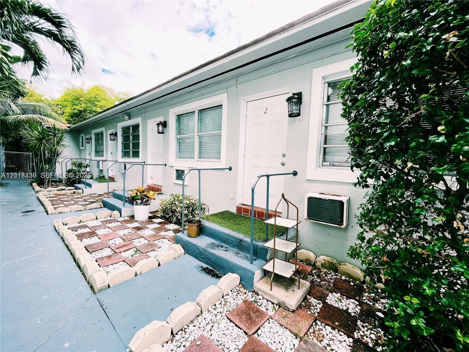 7630 Byron Ave, Miami Beach FL 33141