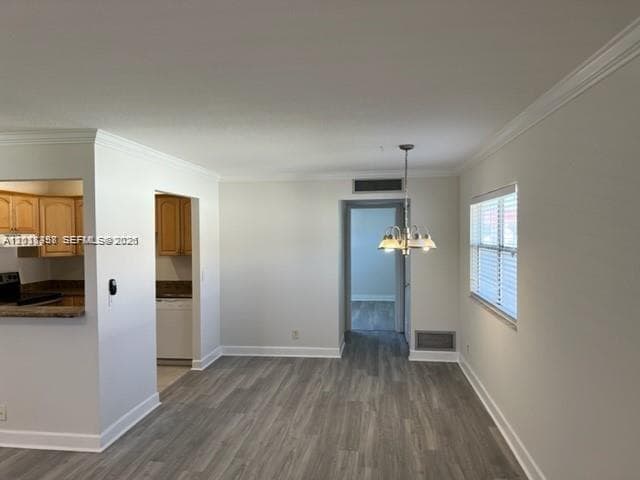 594 Saxony M # 594, Delray Beach, FL 33446 photo 2