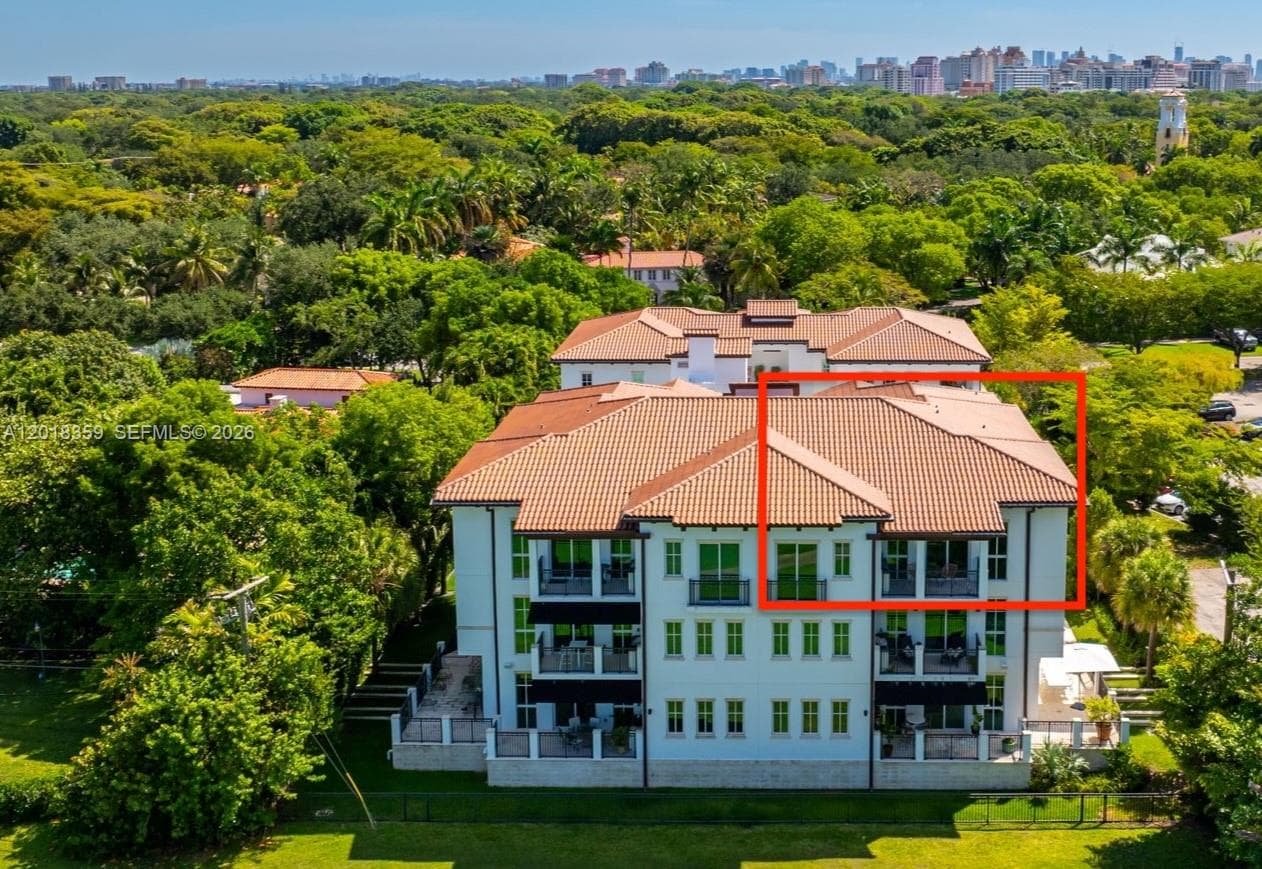 1228 Anastasia Ave # 304, Coral Gables FL 33134 photo 2