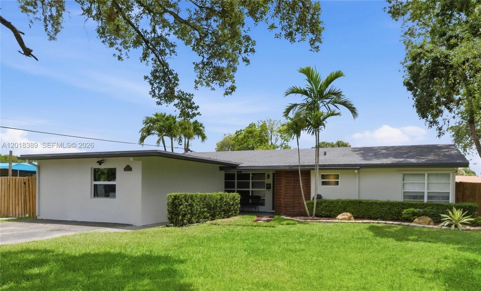 109 S 57th Ave, Hollywood FL 33023 photo 2