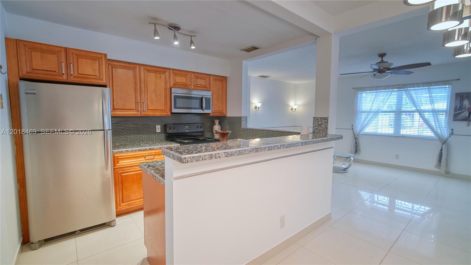 1520 N Andrews Ave, Fort Lauderdale FL 33311 photo 3