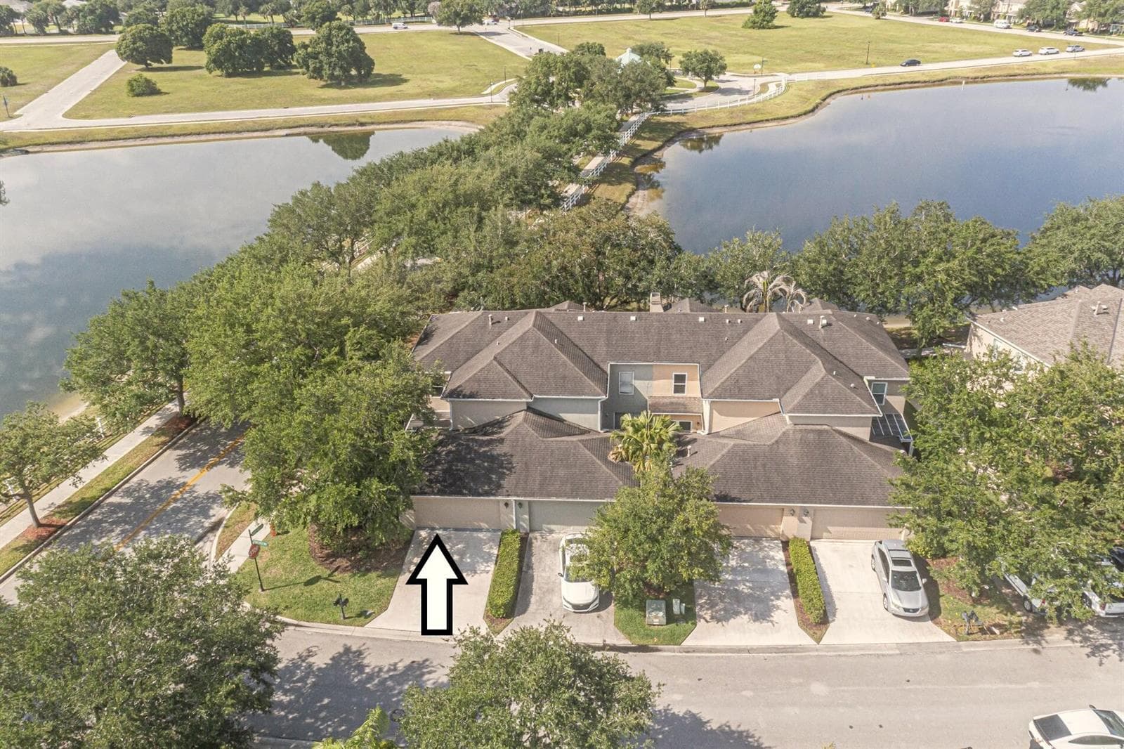 1838 Pointe West Way, Vero Beach FL 32966 photo 2