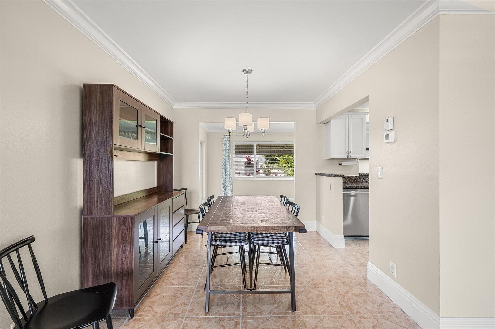2105 SW 14th Place, Boynton Beach FL 33426 photo 5