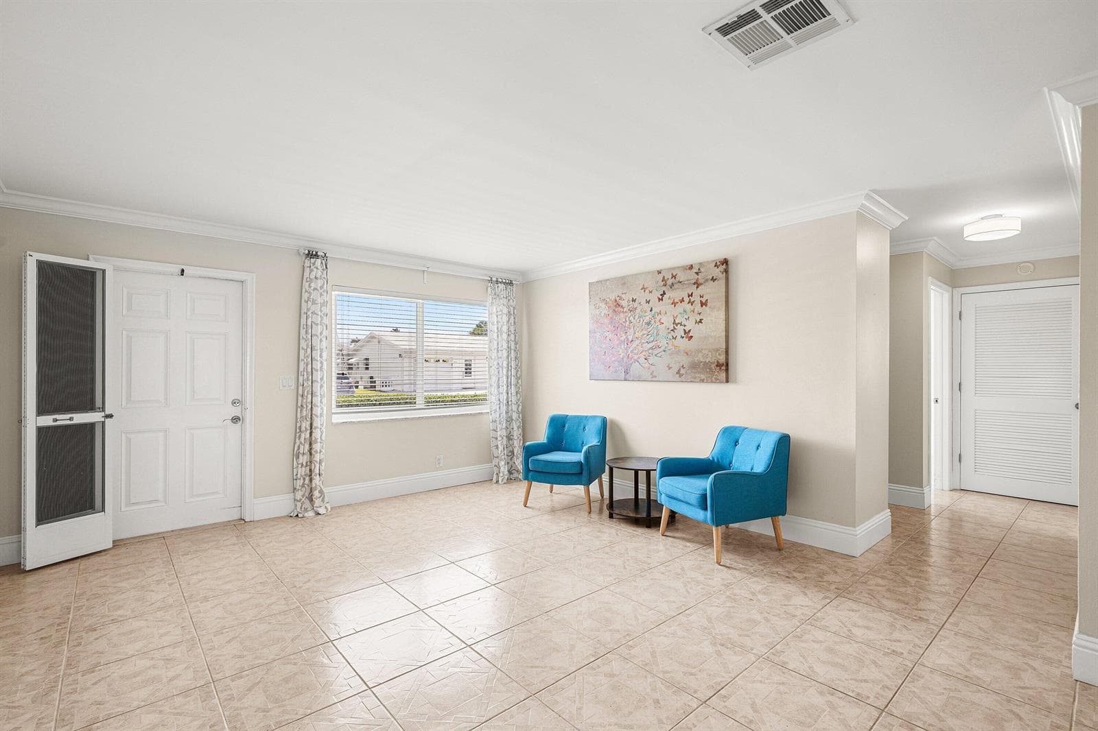 2105 SW 14th Place, Boynton Beach FL 33426 photo 4