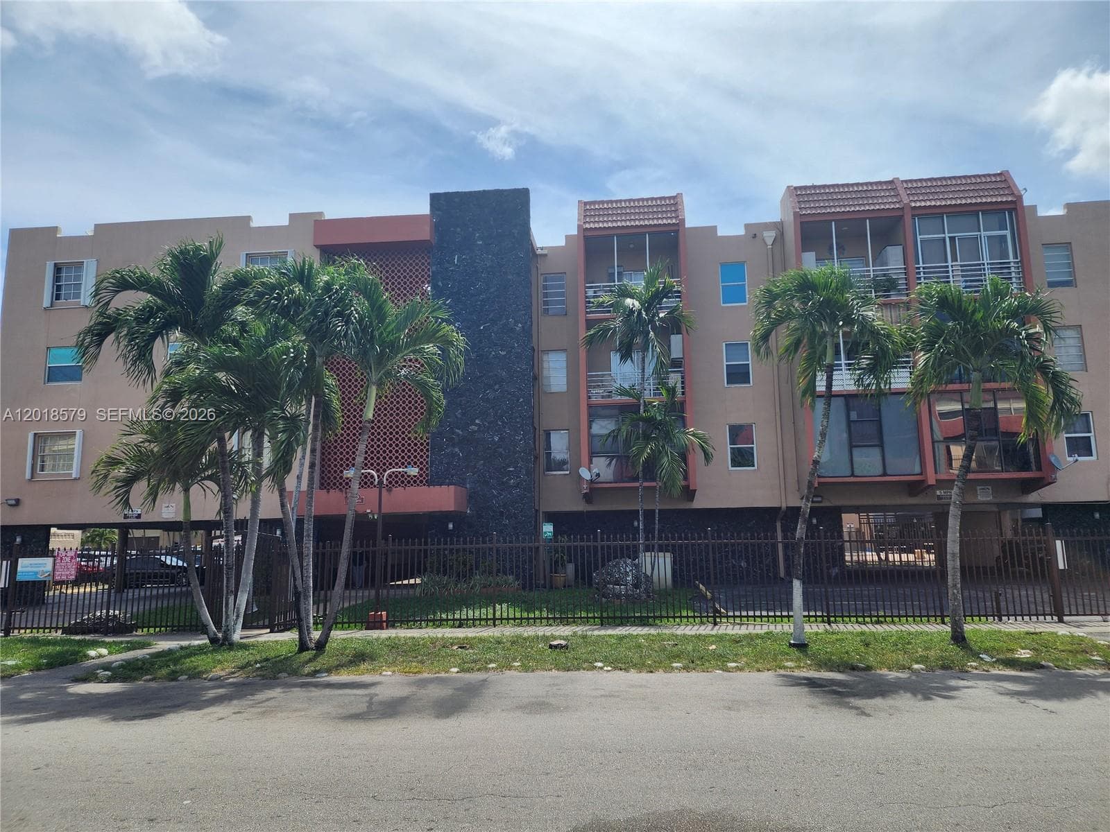 6095 W 19th Ave # 205, Hialeah FL 33012
