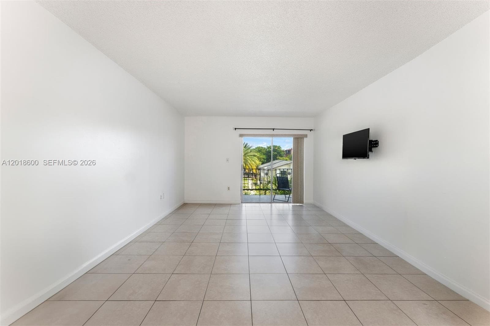 1900 W 54th St # 220, Hialeah FL 33012 photo 3