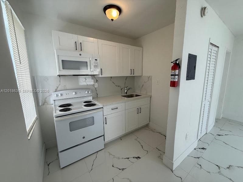 2775 NW 57th St, Miami FL 33142 photo 4