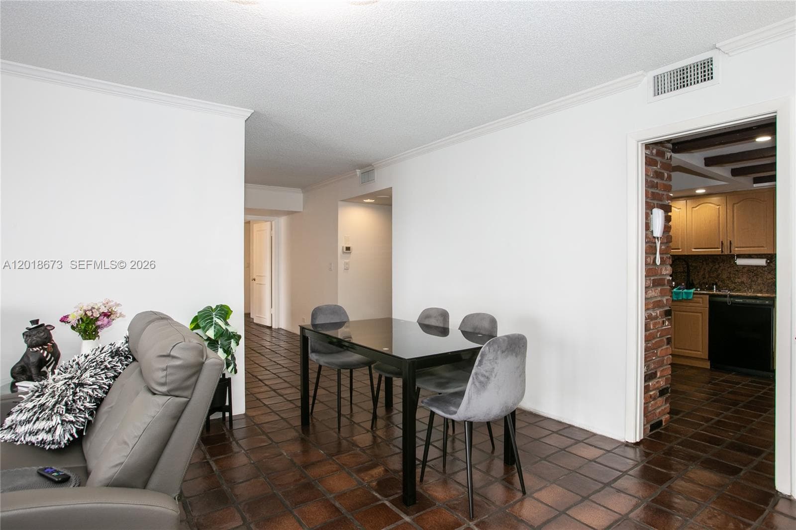 1800 NE 114th St # 1207, Miami FL 33181 photo 4