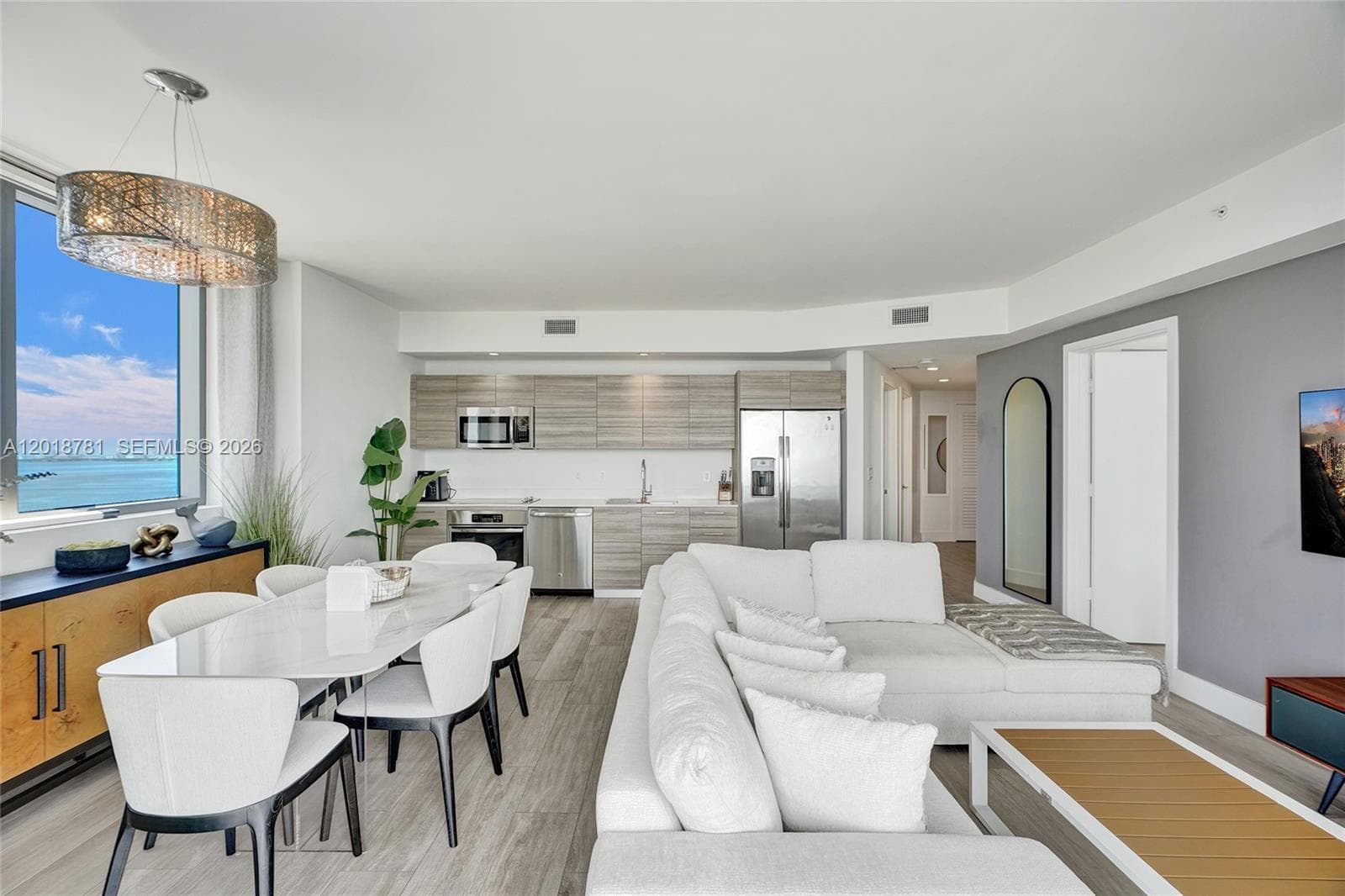 121 NE 34th St # 2809, Miami, FL 33137 photo 2