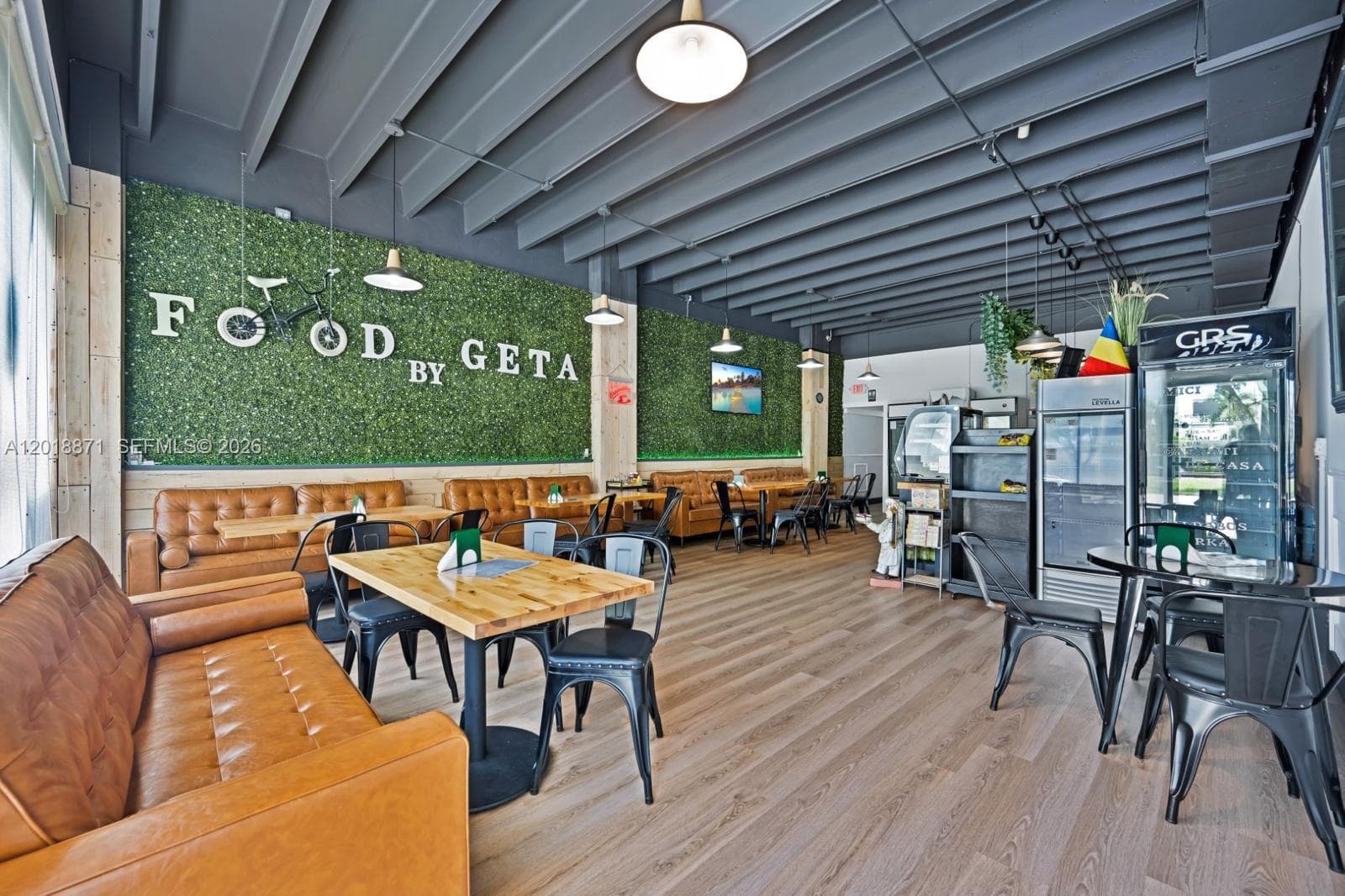 422 S Dixie Hwy, Hollywood FL 33020