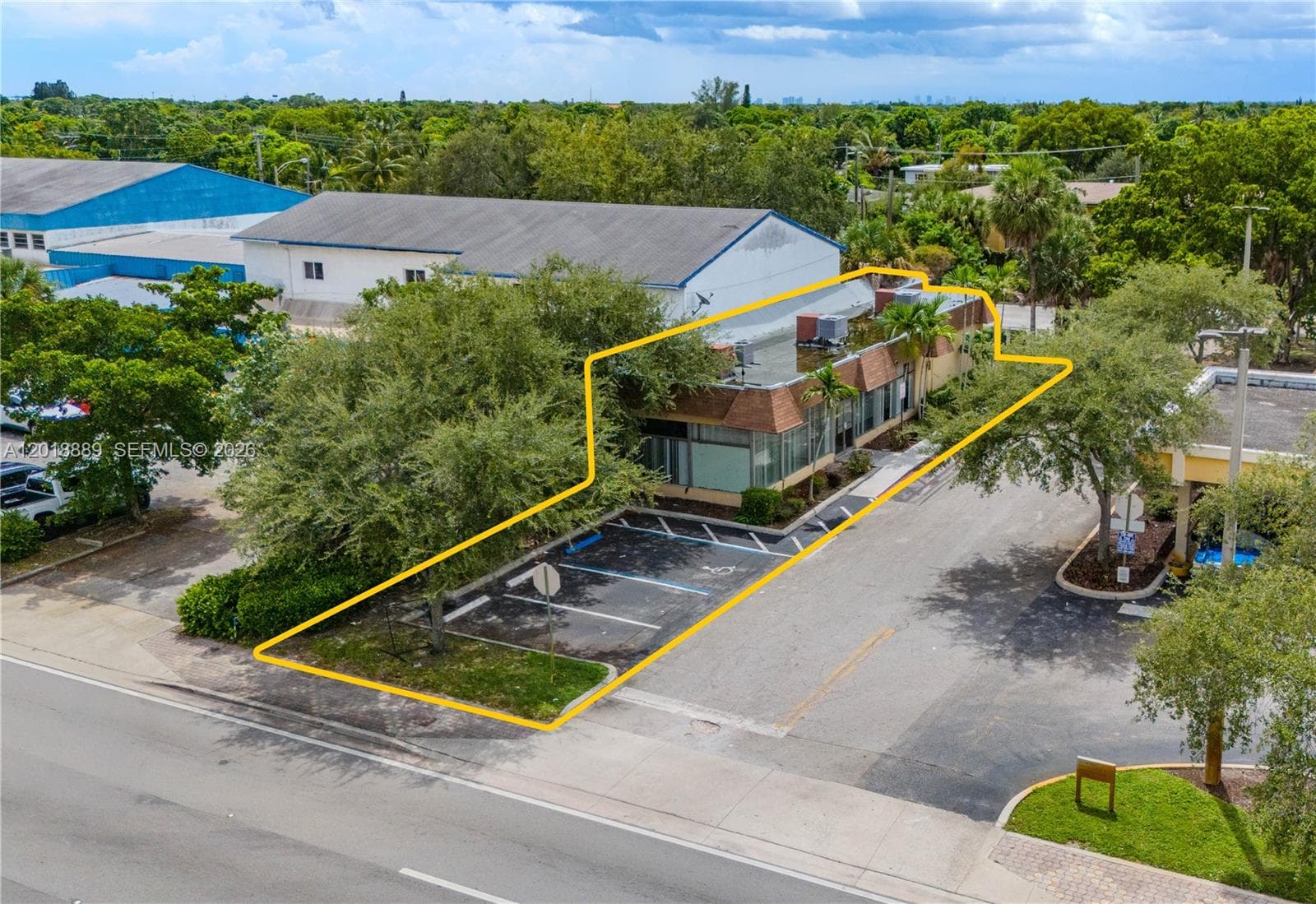 3740 W Broward Blvd, Plantation FL 33312