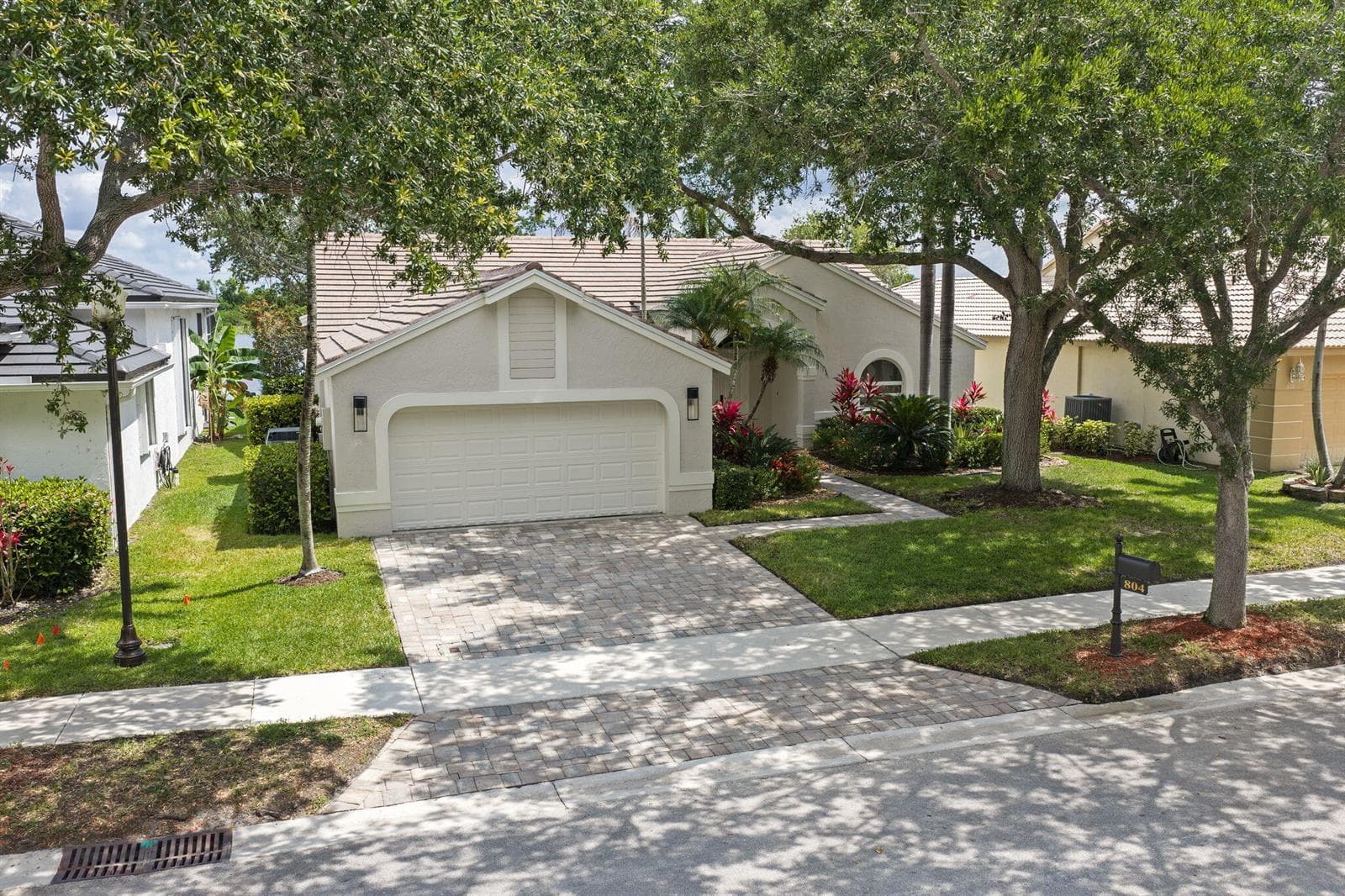 804 Heritage Drive, Weston FL 33326 photo 2