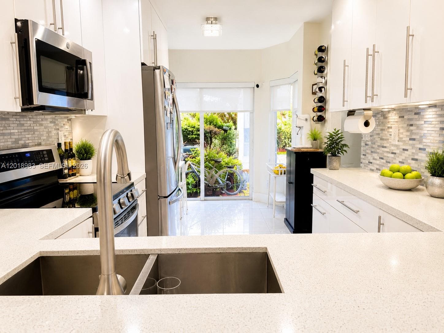 10973 NW 62nd Ter, Doral FL 33178 photo 5