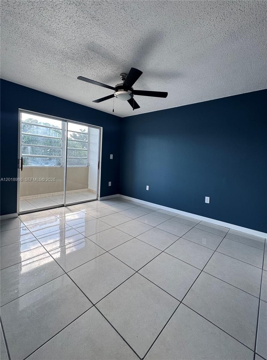 65 NE 202nd Ter # Q33, Miami Gardens FL 33179 photo 3