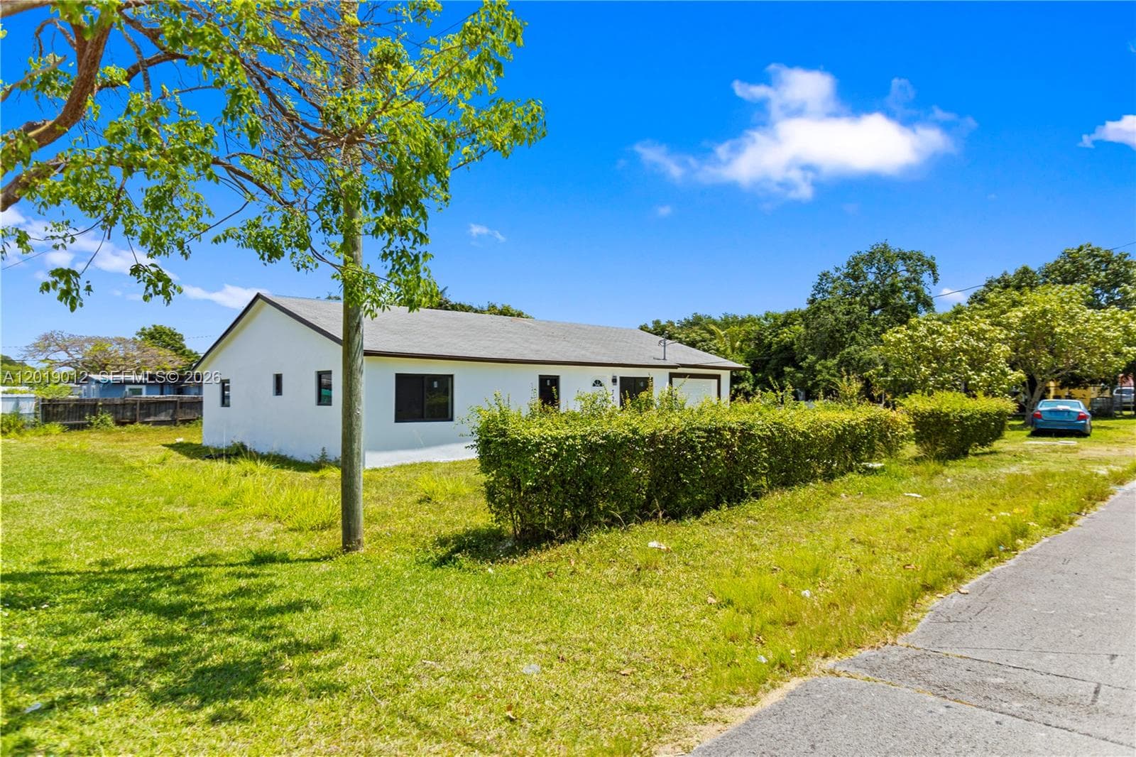 12035 SW 214th Ter, Miami FL 33177 photo 4