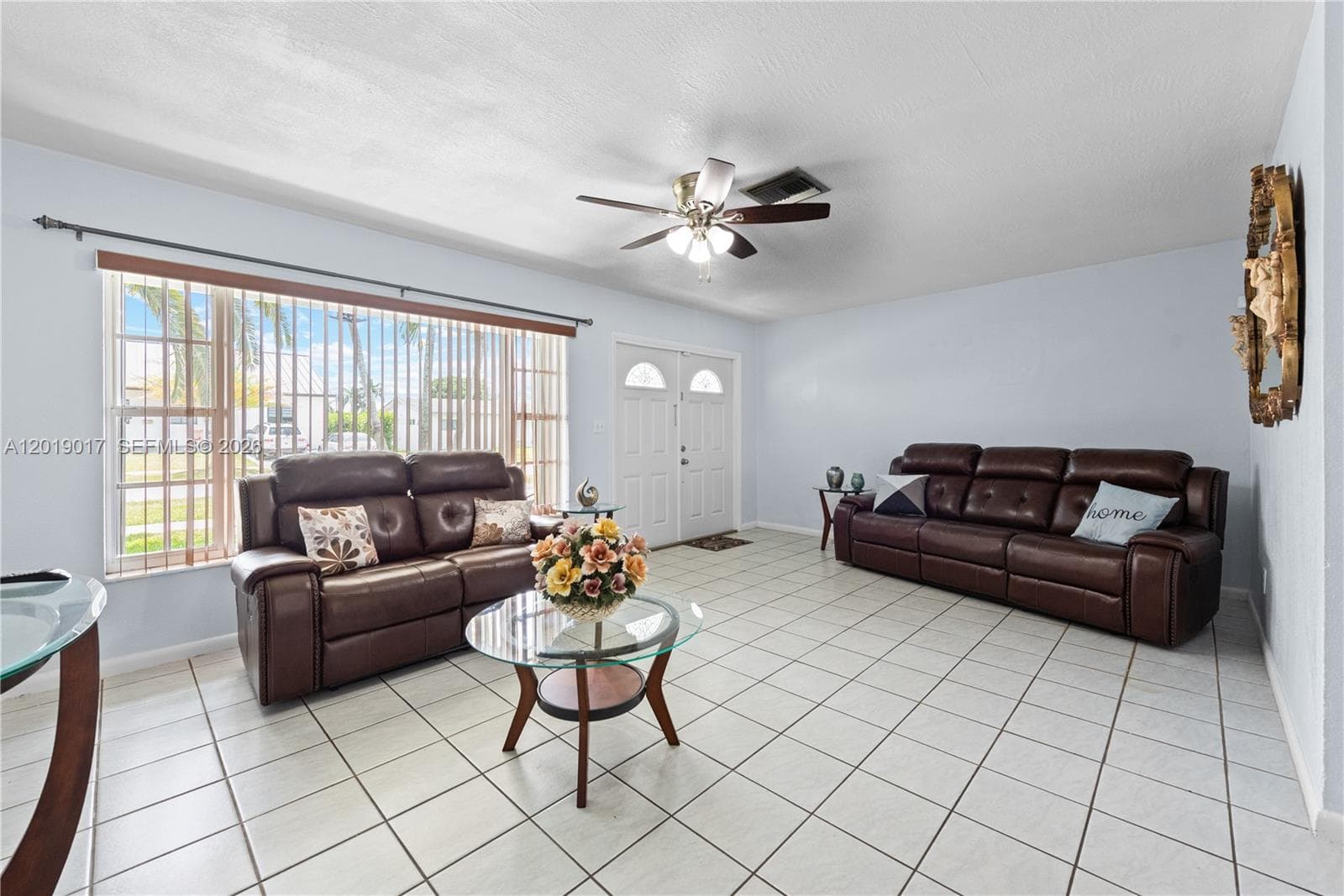 731 NW 17th St, Homestead FL 33030 photo 2
