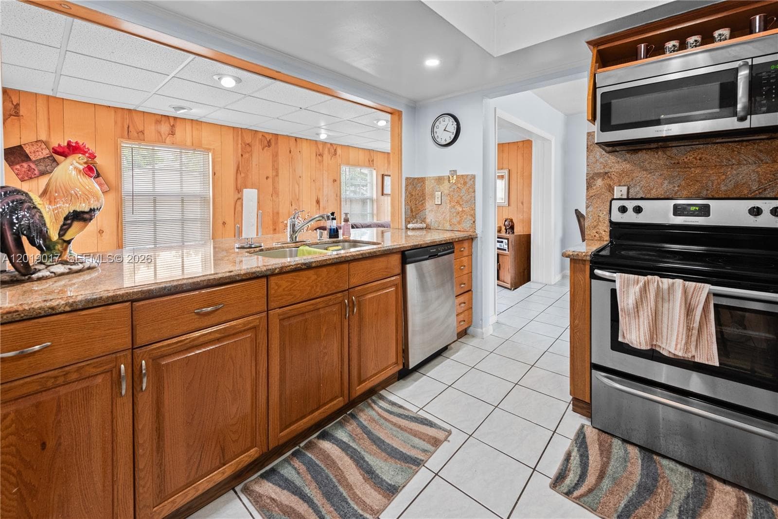 731 NW 17th St, Homestead FL 33030 photo 5