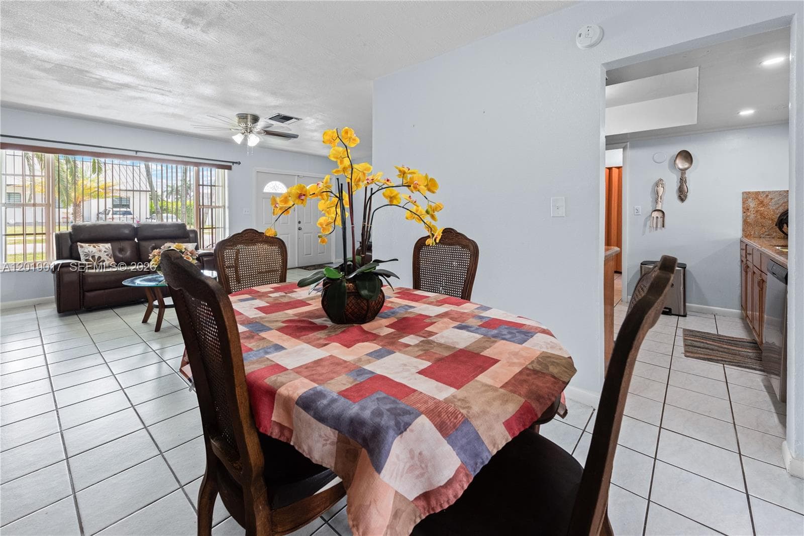 731 NW 17th St, Homestead FL 33030 photo 4