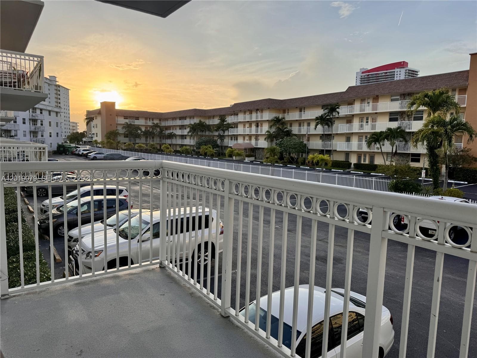 1913 S Ocean Dr # 212, Hallandale Beach FL 33009 photo 4