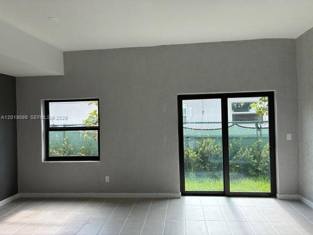 2511 Pierce St # 6, Hollywood FL 33020 photo 4