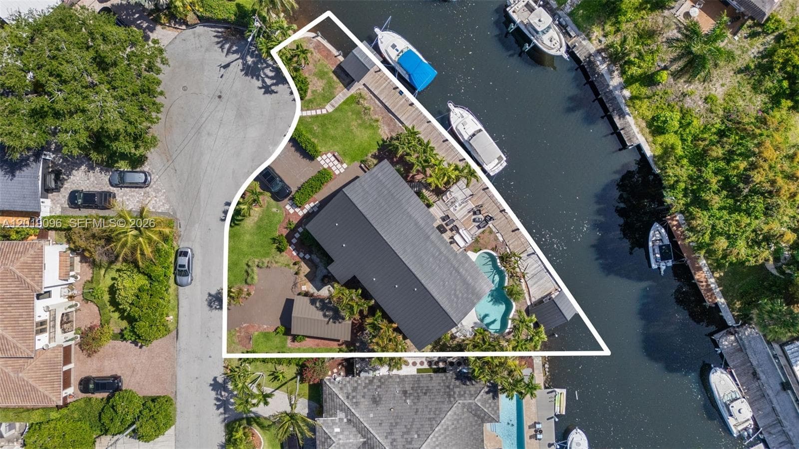 516 NE 6th Ave 1-3, Deerfield Beach FL 33441 photo 2