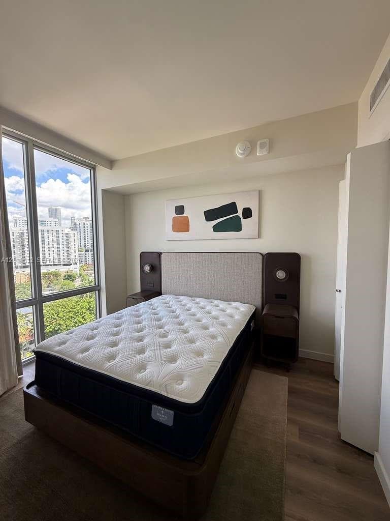 1611 SW 2nd ave # 911, Miami FL 33129 photo 4
