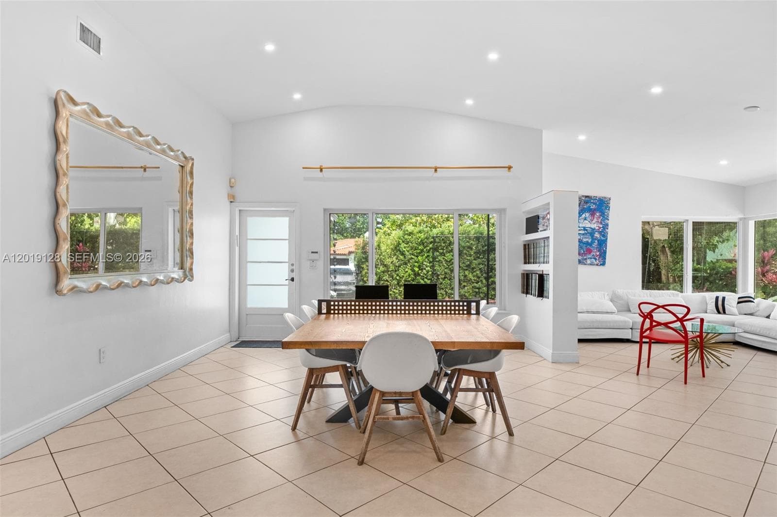 3758 Prairie Ave, Miami Beach FL 33140 photo 5