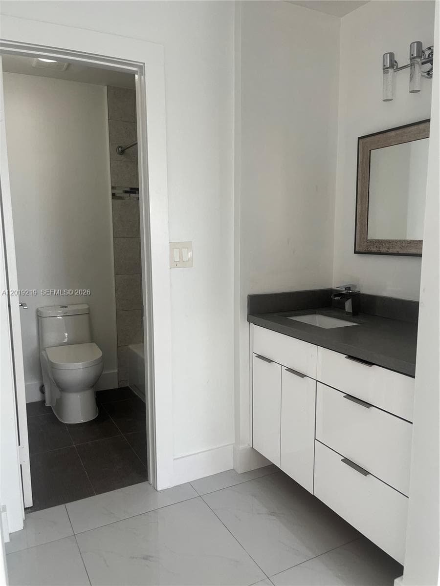 10121 W Sunrise Blvd # 301, Plantation FL 33322 photo 5