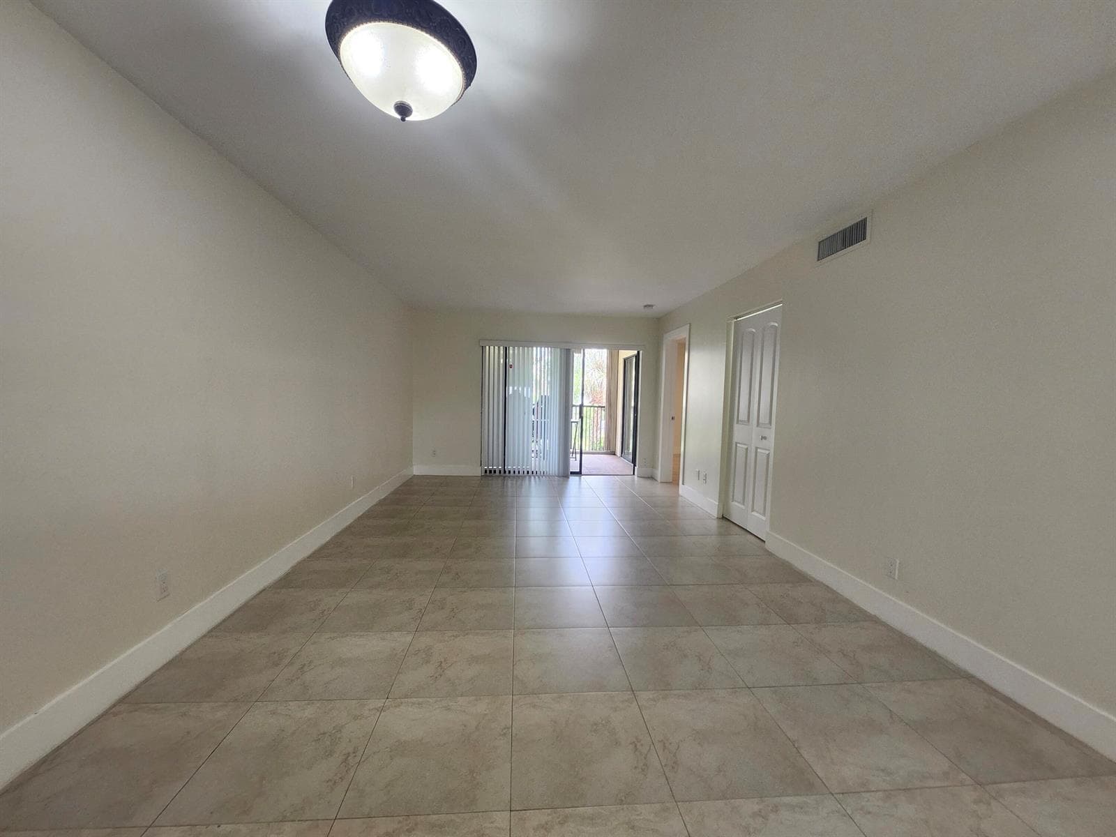 3470 Foxcroft Road # 207, Miramar FL 33025 photo 4