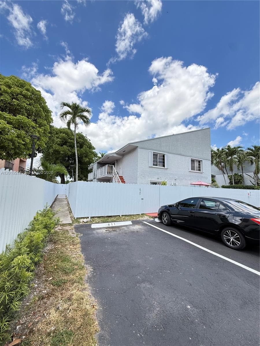 8480 SW 156th Pl # 620, Miami FL 33193 photo 2
