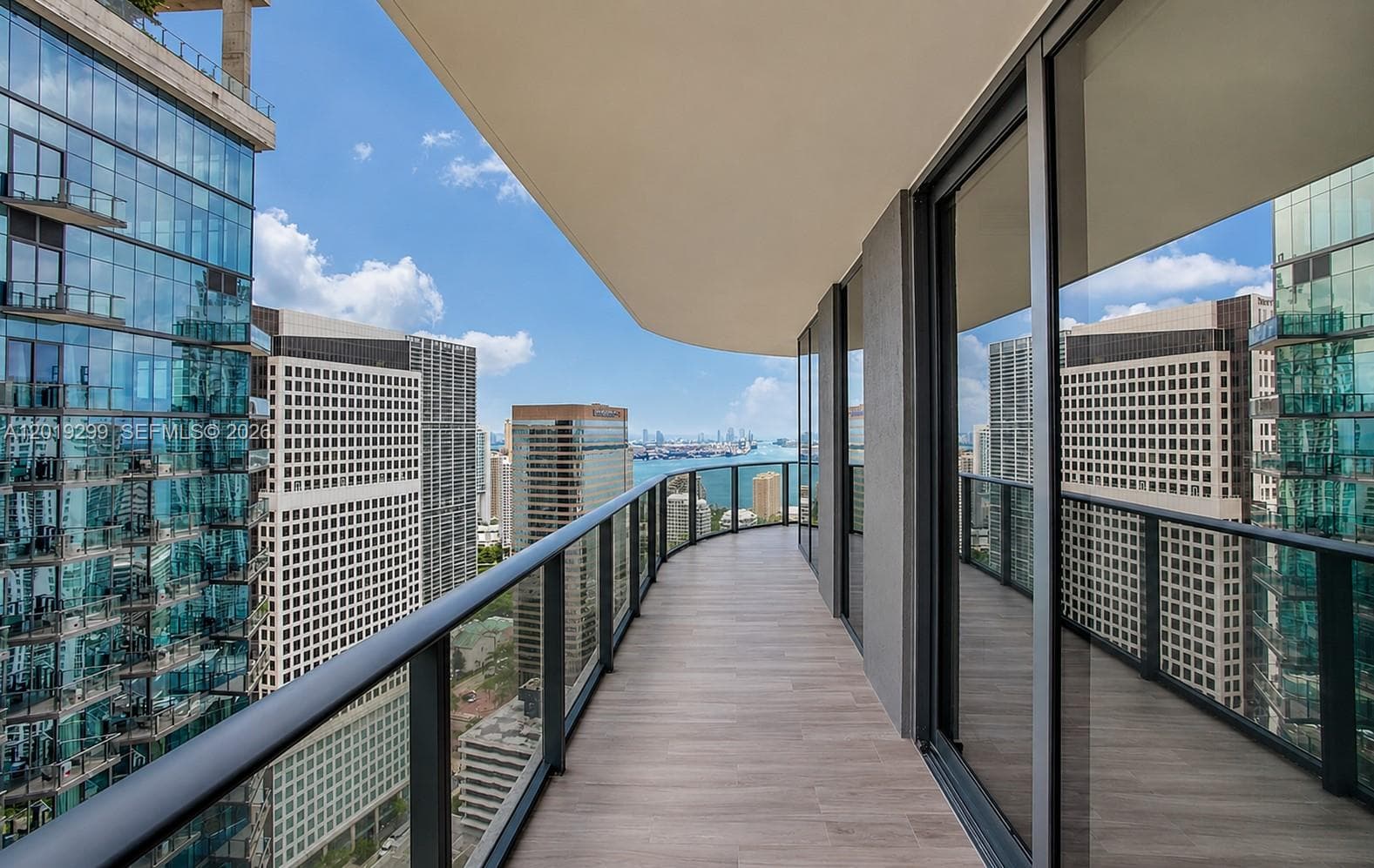 801 S Miami Ave # 3905, Miami FL 33130 photo 2