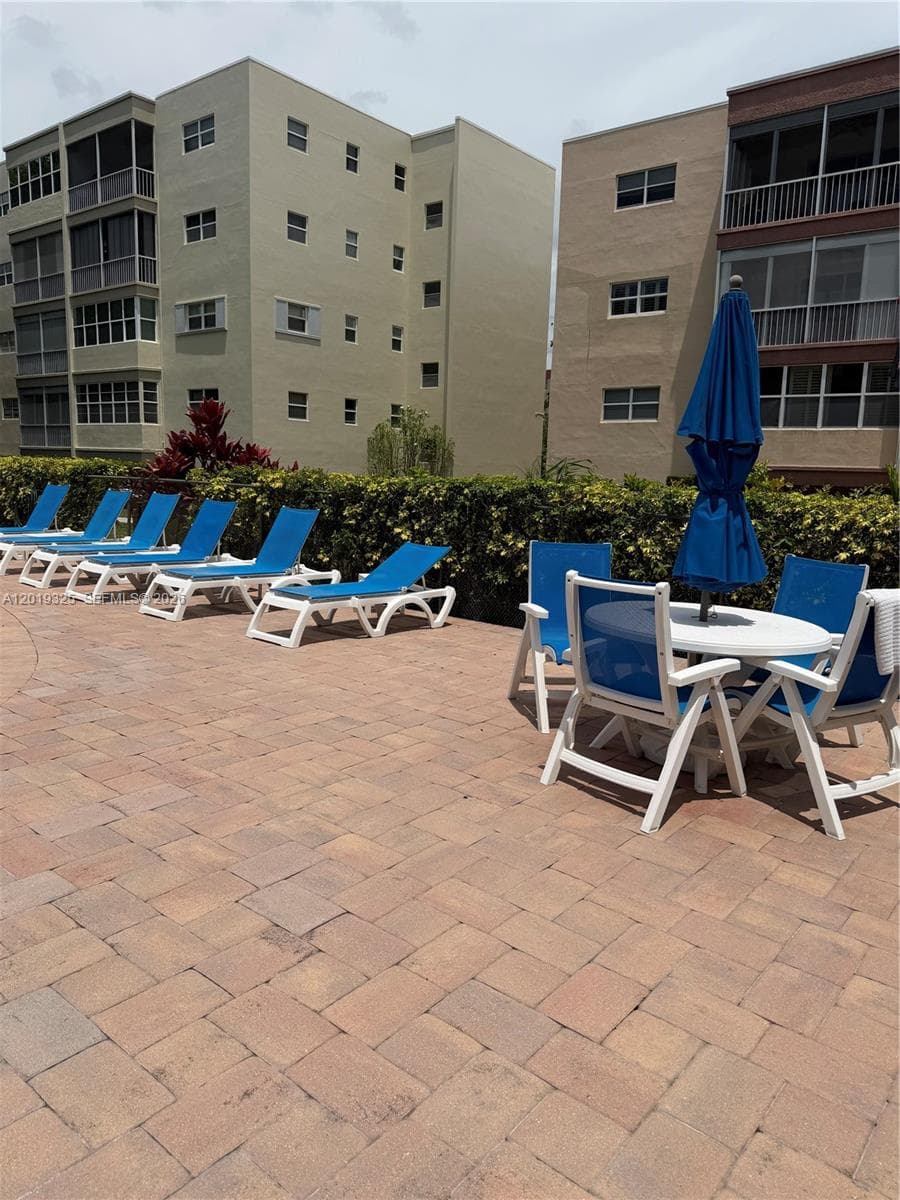 6701 Cypress Rd # 109, Plantation FL 33317 photo 4