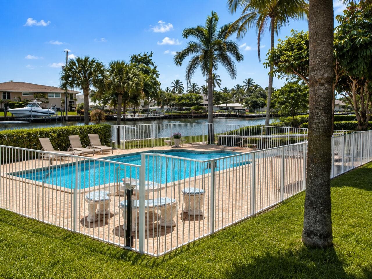 151 SE 6th Avenue # 12, Pompano Beach FL 33060 photo 2