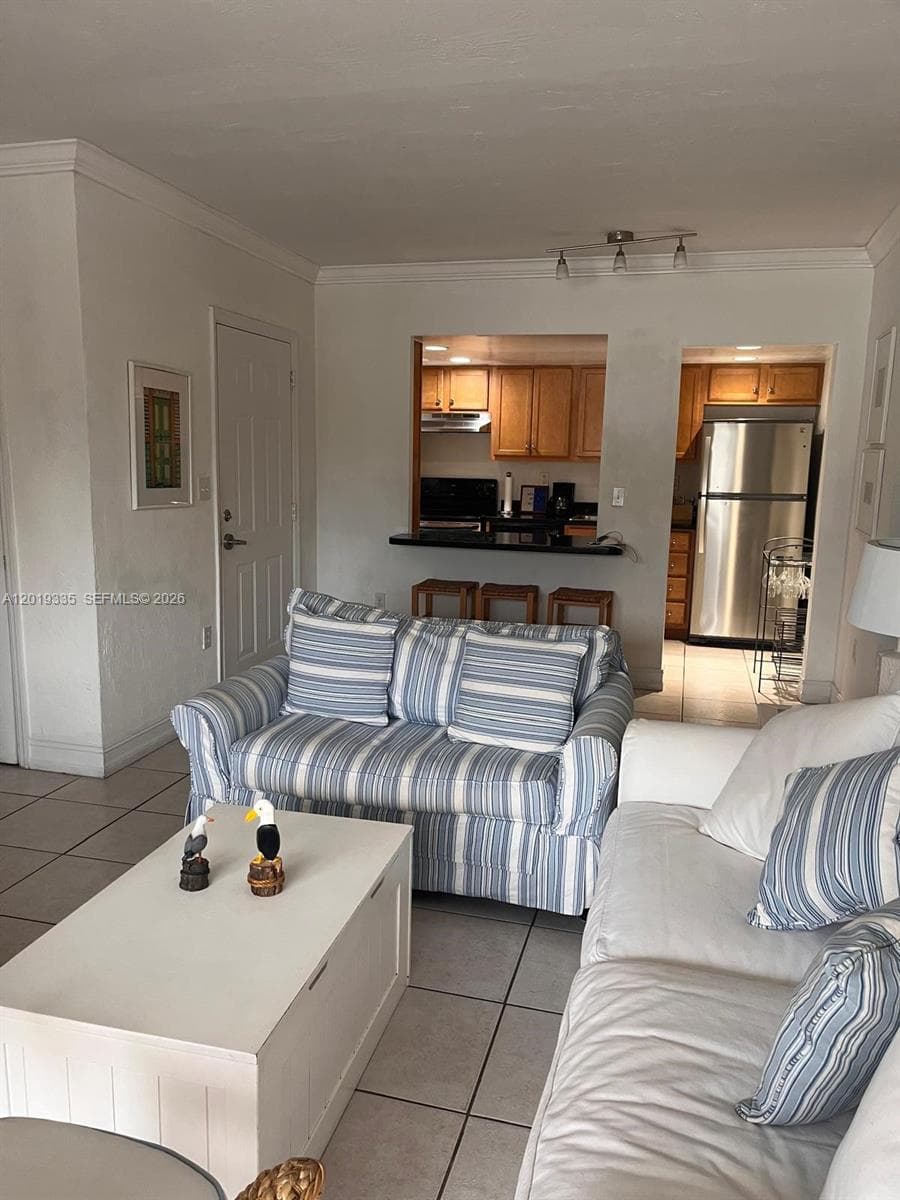 290 Sunrise Dr # 208, Key Biscayne FL 33149 photo 3