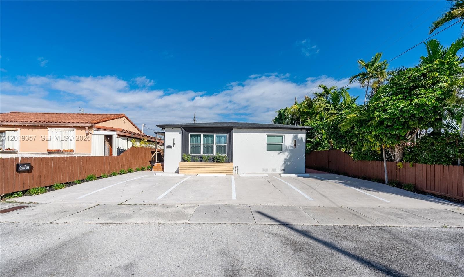 3321 NW 19th Ter, Miami FL 33125