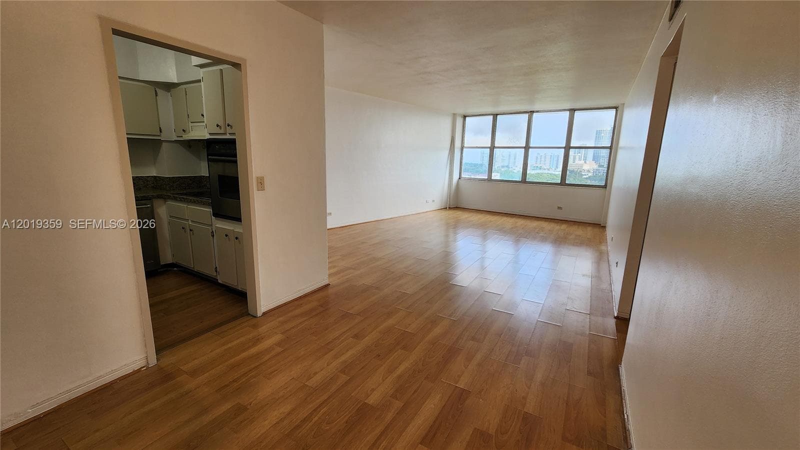 7441 Wayne # O, Miami Beach FL 33141 photo 4
