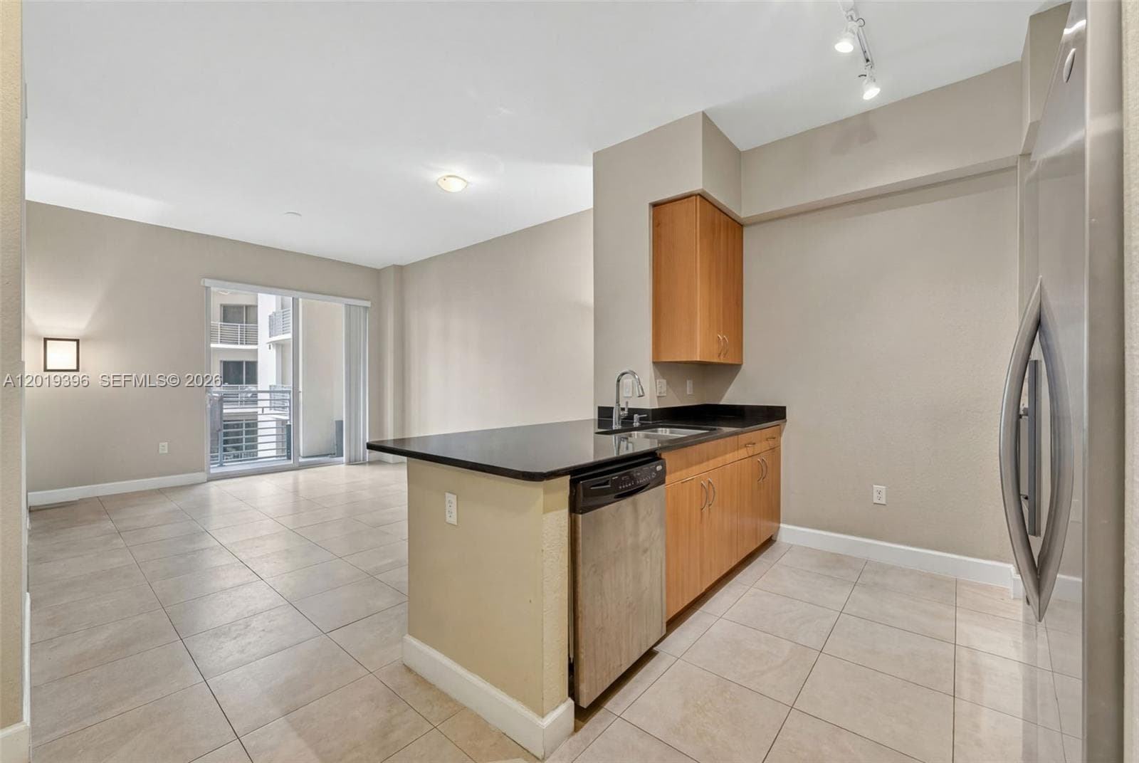 1830 Radius Dr # 1116, Hollywood FL 33020 photo 3