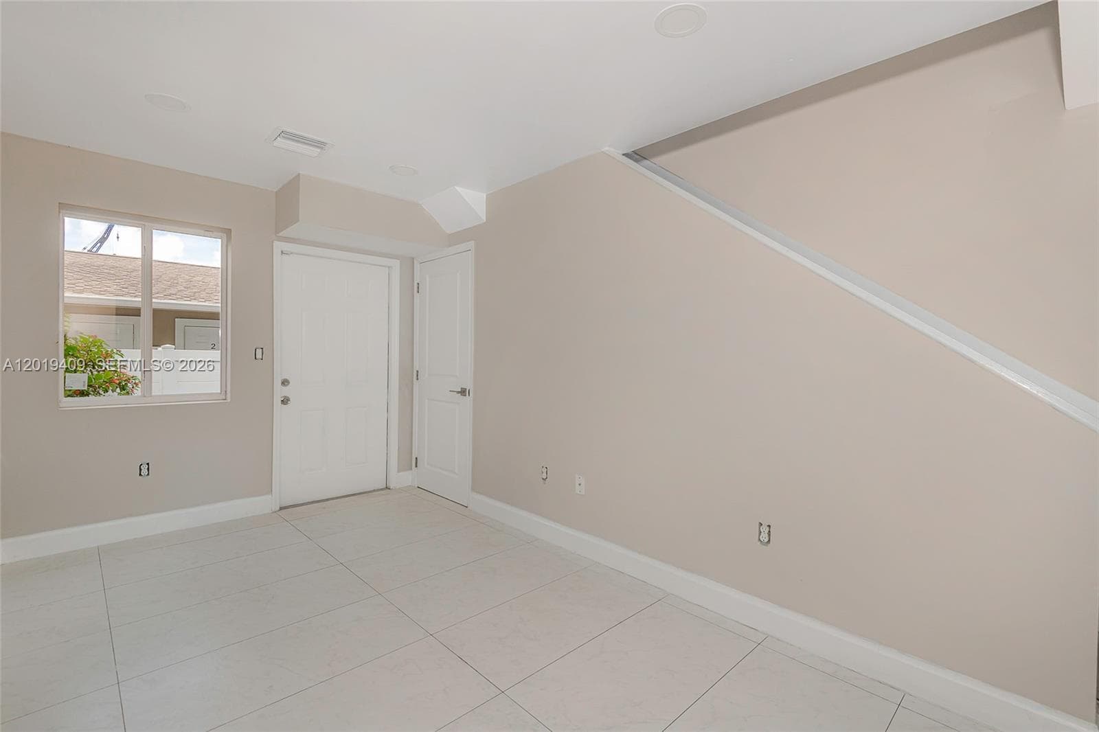 811-817 NW 3rd Ave, Fort Lauderdale FL 33311 photo 4