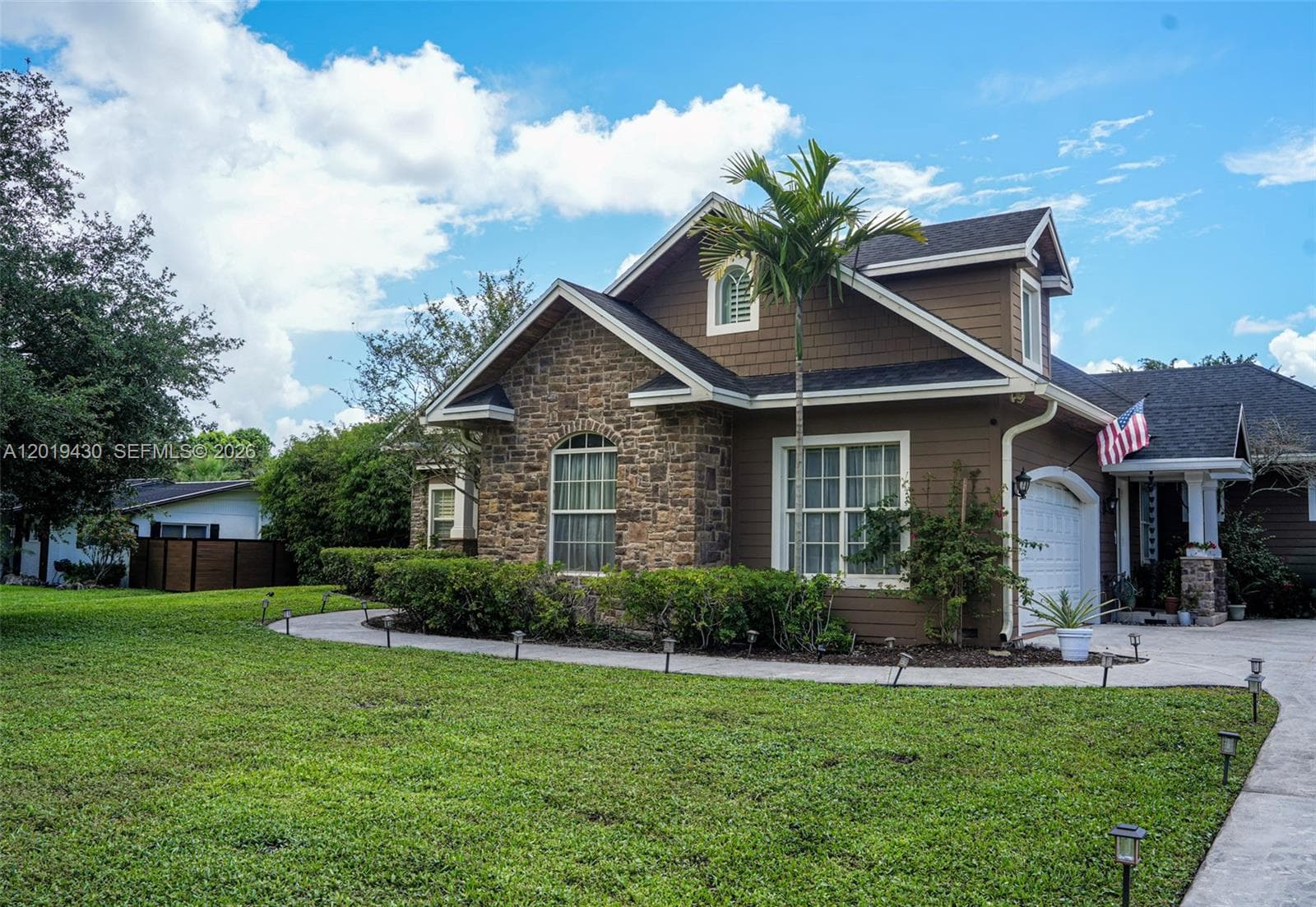 2640 SW 137th Ter, Davie FL 33330 photo 2