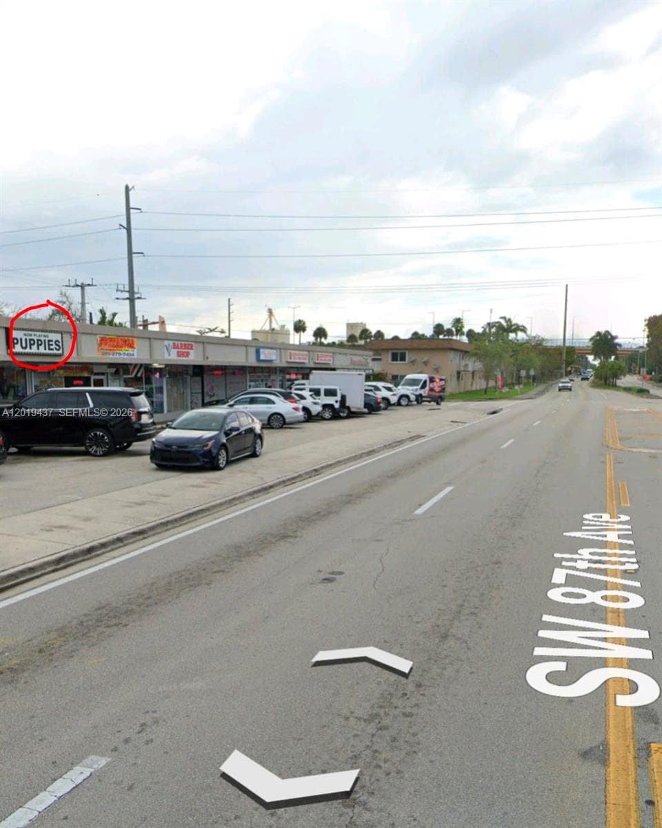 7014 SW 87 ave, Miami FL 33173 photo 2