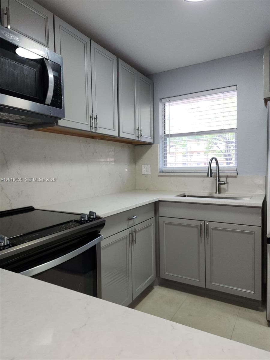 2811 N Pine Island Rd # 107, Sunrise FL 33322 photo 2