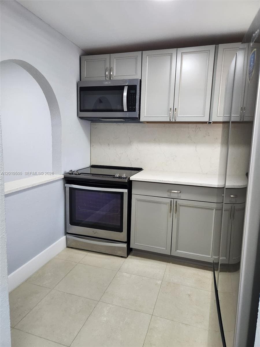2811 N Pine Island Rd # 107, Sunrise FL 33322 photo 4