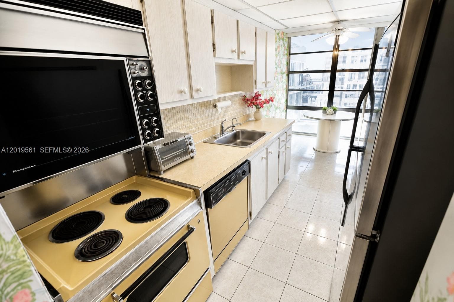 230 174th St # 1916, Sunny Isles Beach FL 33160 photo 5