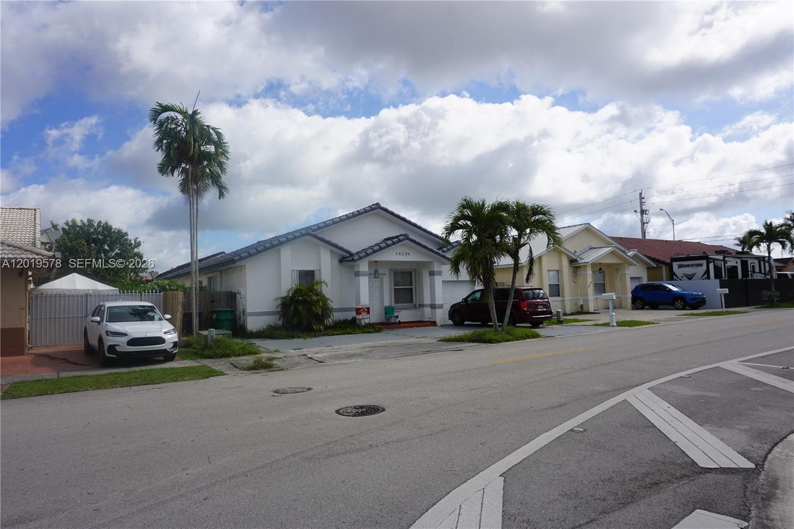 14239 SW 10th St, Miami FL 33184 photo 3