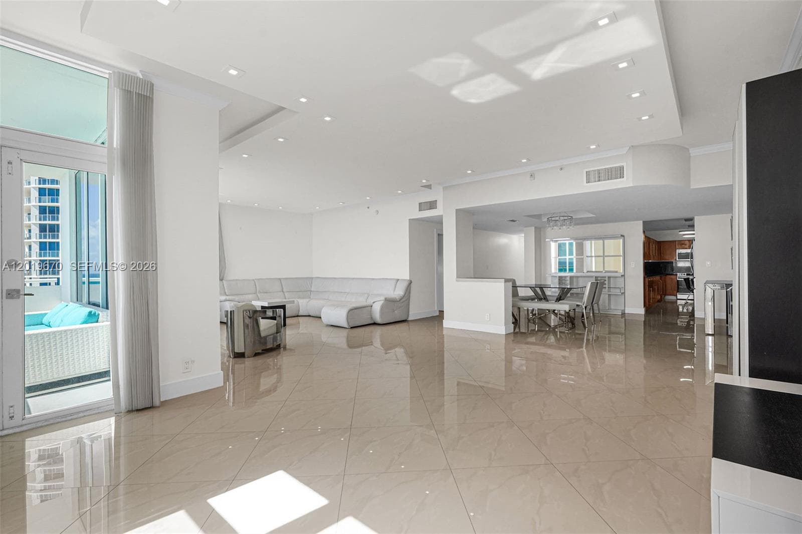 3001 S Ocean Dr # 1611, Hollywood FL 33019 photo 3