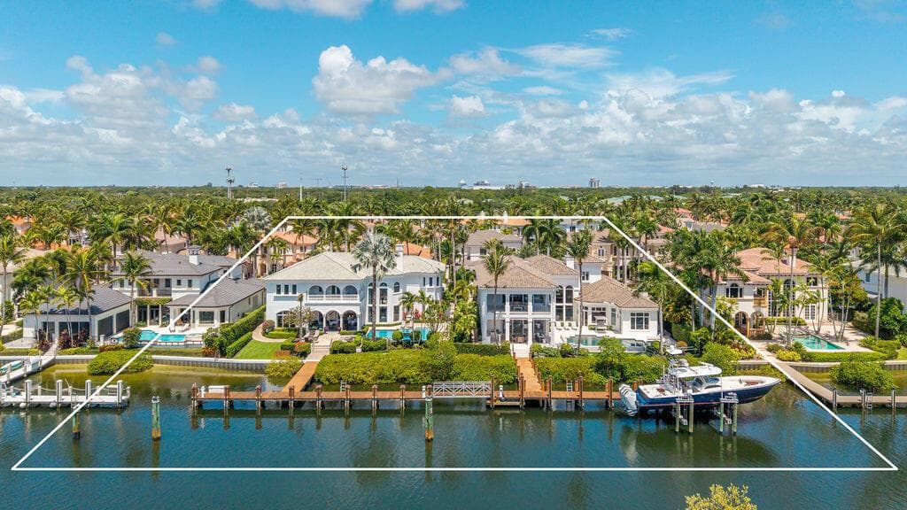 792 Harbour Isles Court, West Palm Beach FL 33410 photo 2
