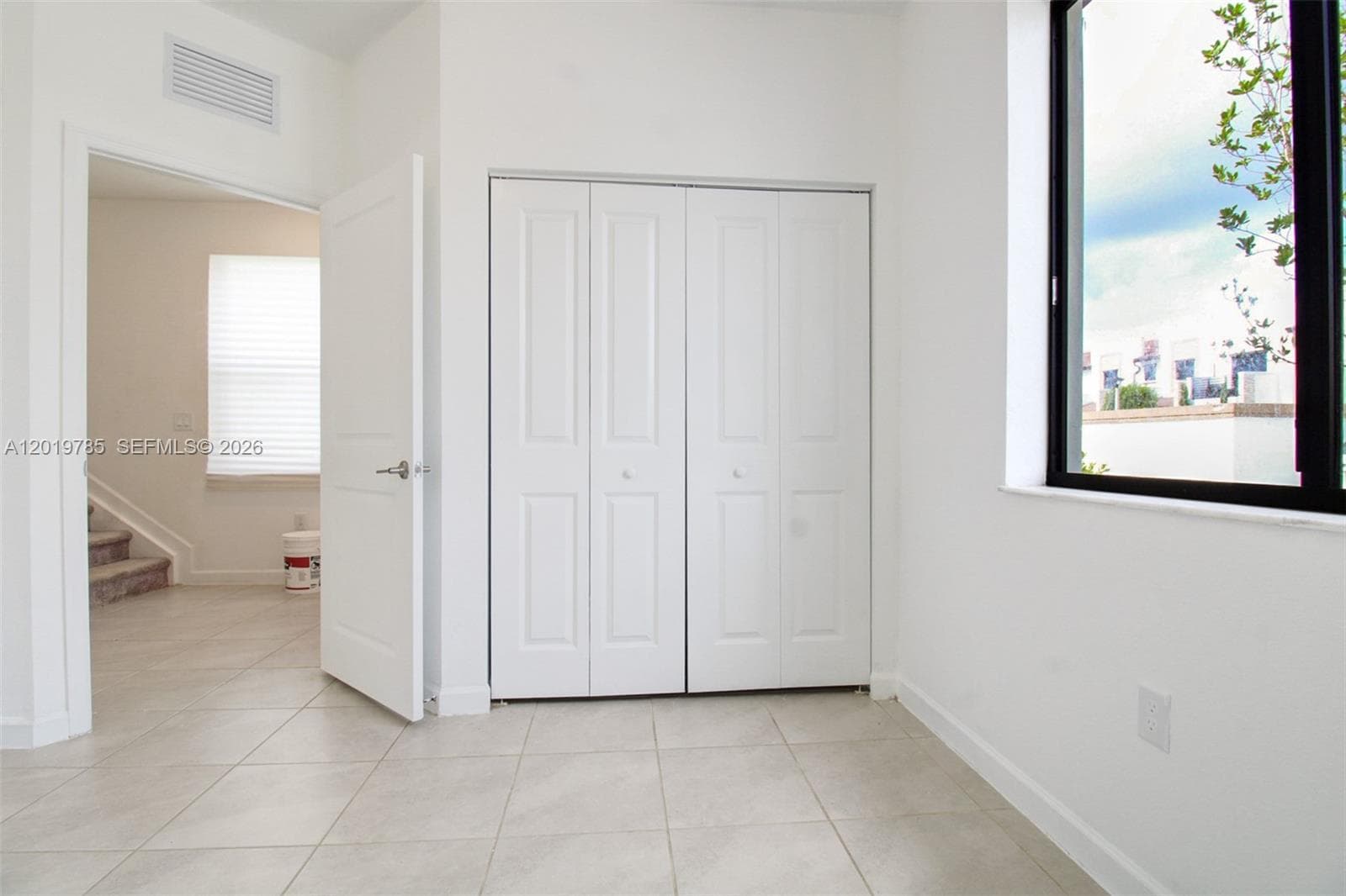 21035 NE 8th Ave, Miami FL 33179 photo 5