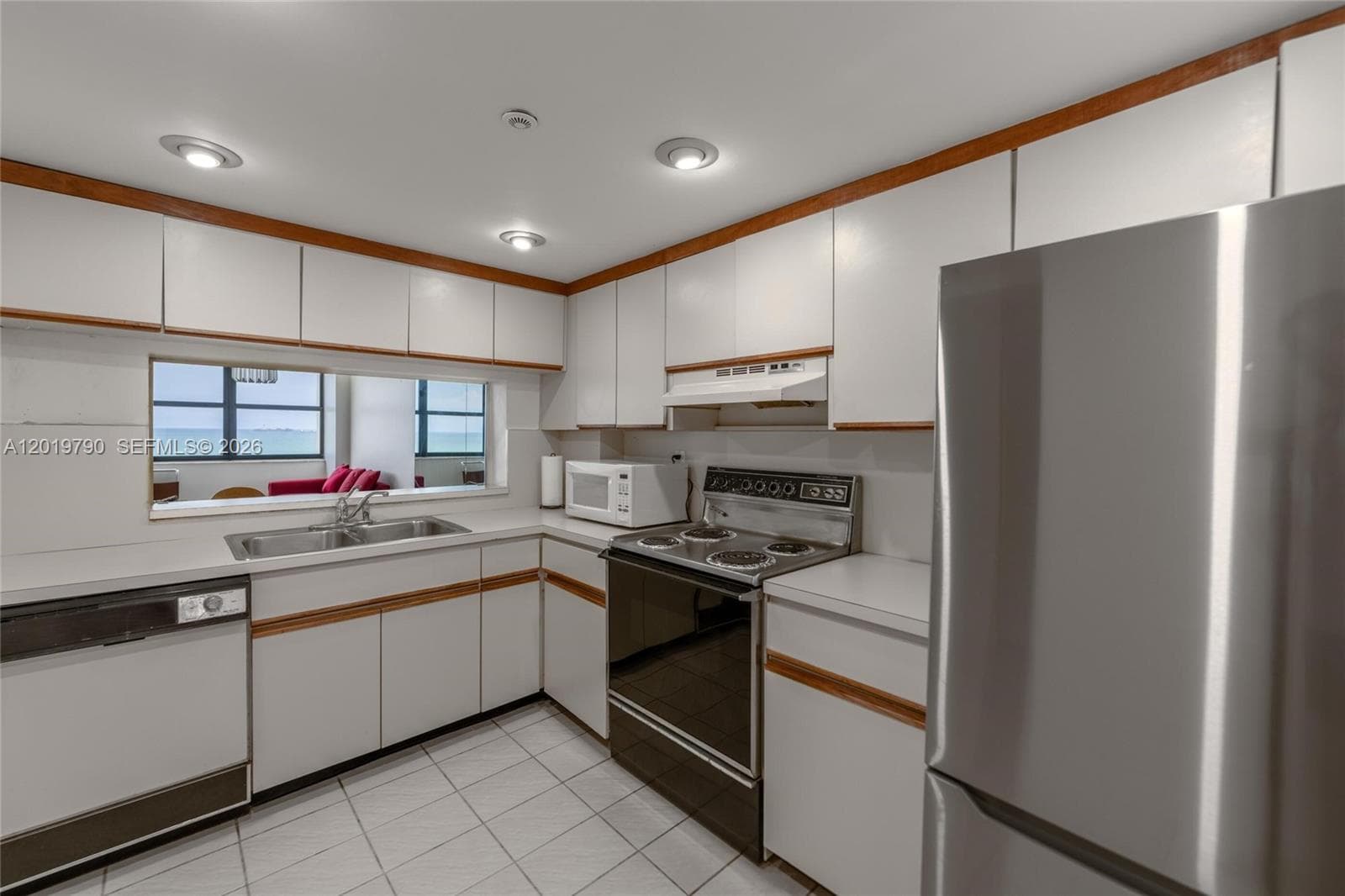 2555 Collins Ave # 1003, Miami Beach FL 33140 photo 5